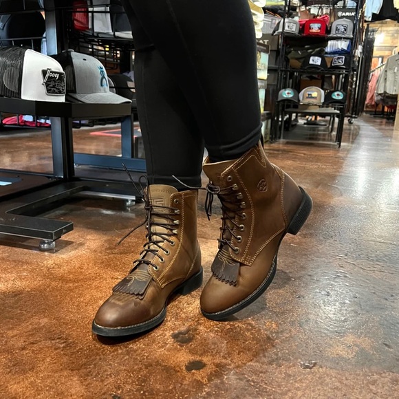 🛑SOLD🛑Women’s Ariat Lacer boots Heritage lace up casual work leather brown 8 B - Picture 15 of 16